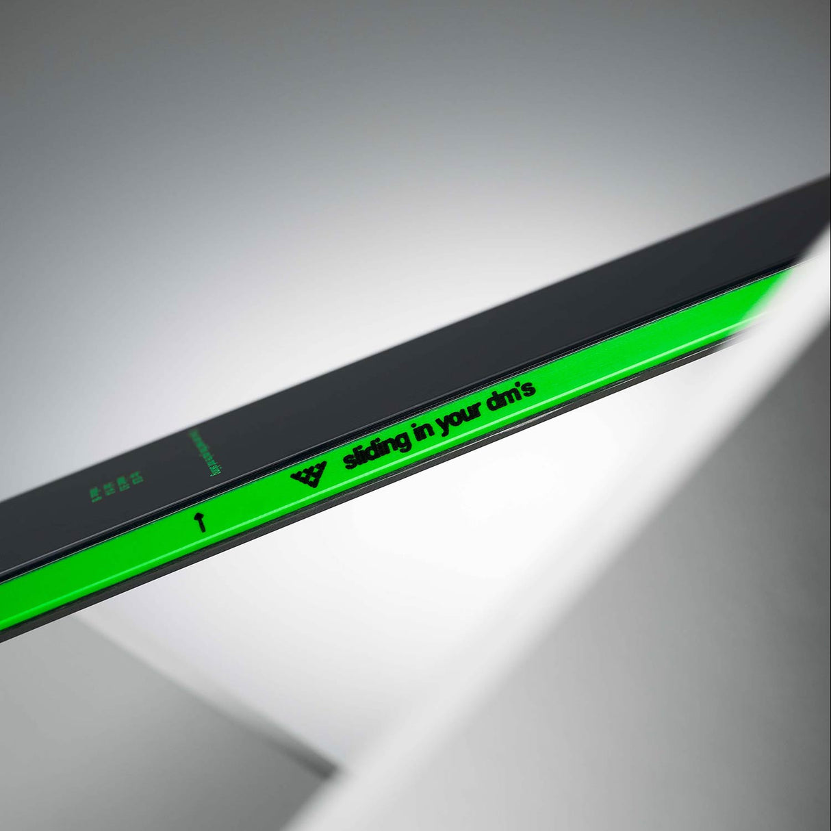 Captis Skis 2025 - Snowtrax