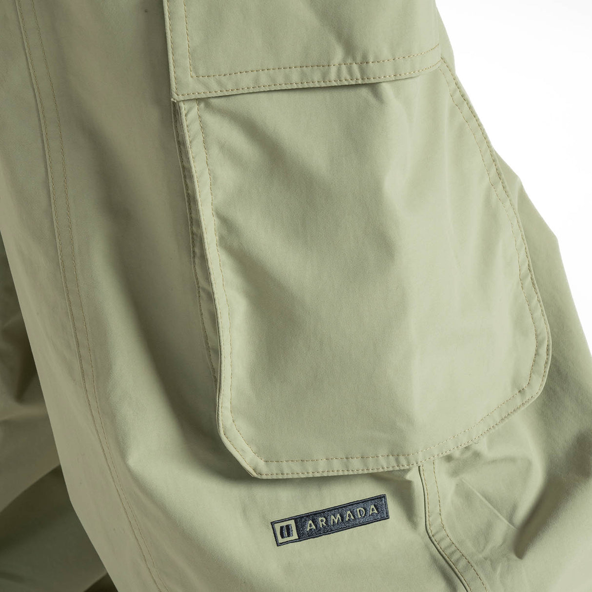 Team Issue 2L Insulated Cargo Pants - Snowtrax